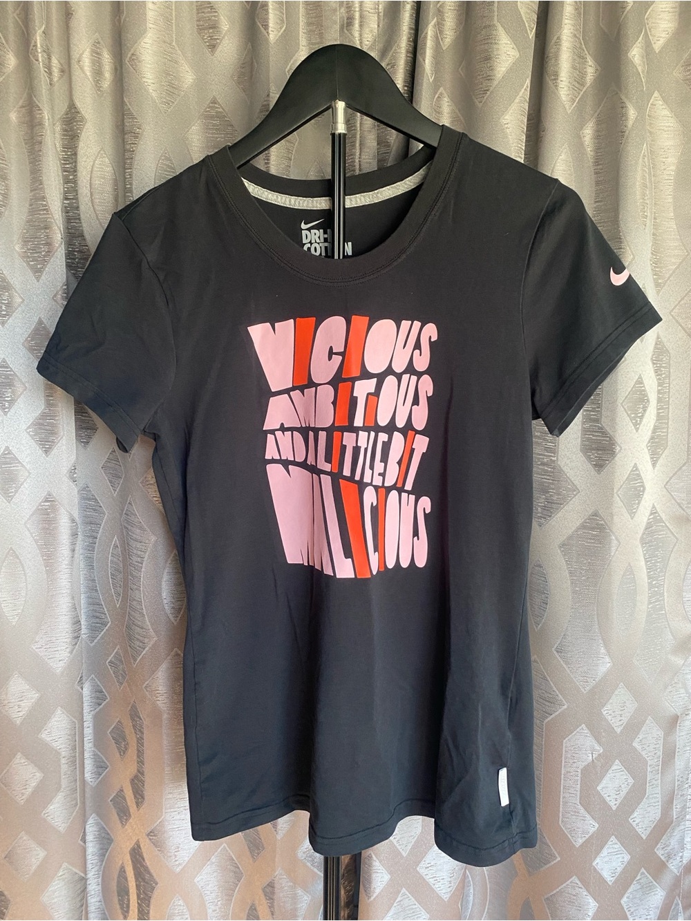 Nike Dri-FIT Vicious Ambitious Workout T-Shirt Women’s Medium Black Activewear